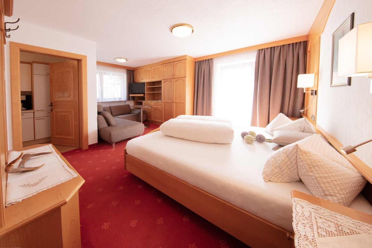 Haus Sonnwend Hotel Sölden Eksteriør billede